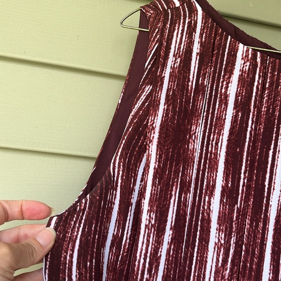 Like new Banana Republic stunning dress - Picture 2 of 14